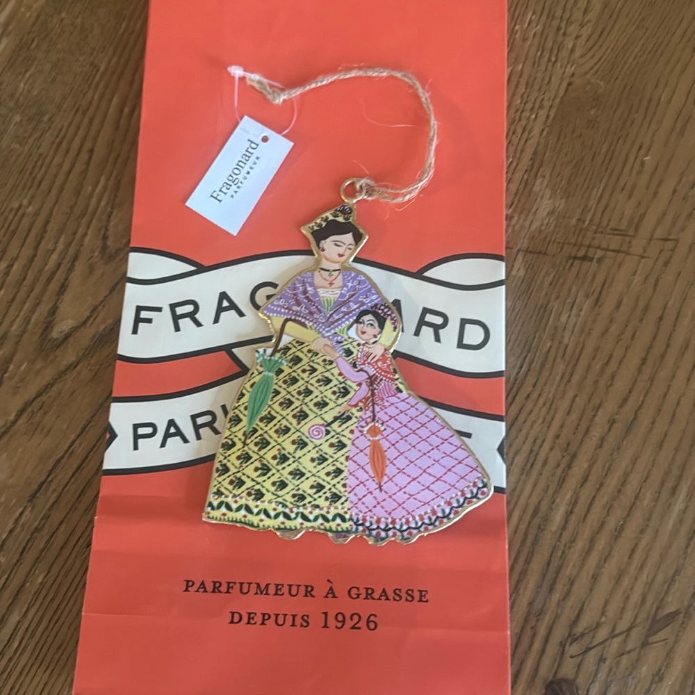 NWT Limited Edition Fragonard Hand Painted Ornament